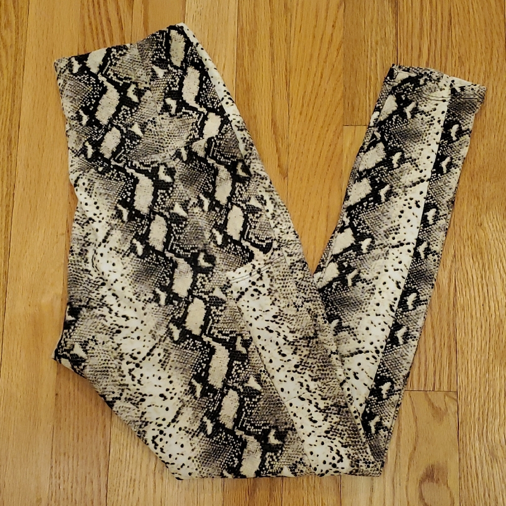 High Waist Snakeskin Print Leggings Size Small